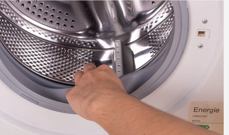 What Is the Best Way to Clean a Washing Machine